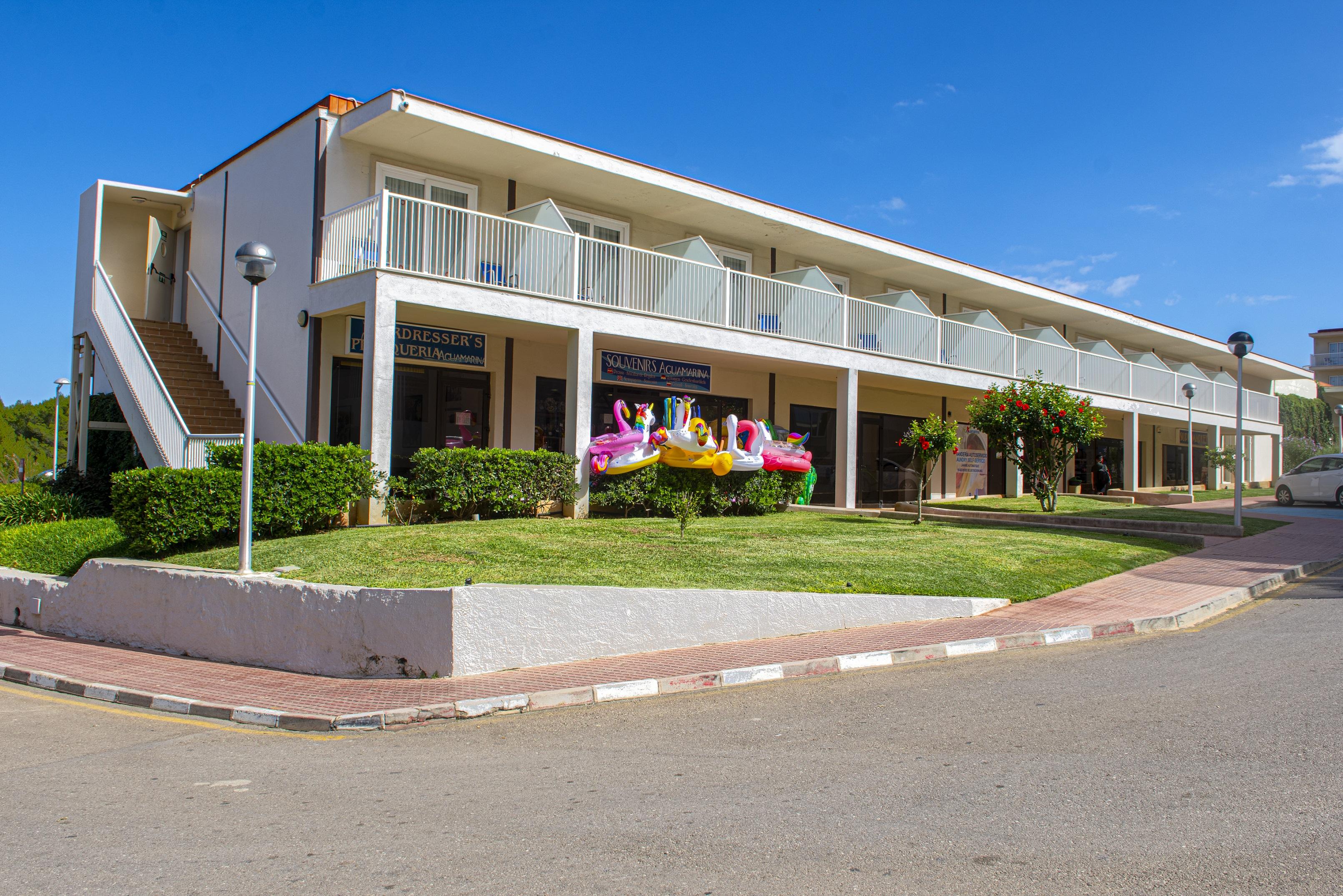 Club Hotel Aguamarina Arenal d'en Castell Exterior photo